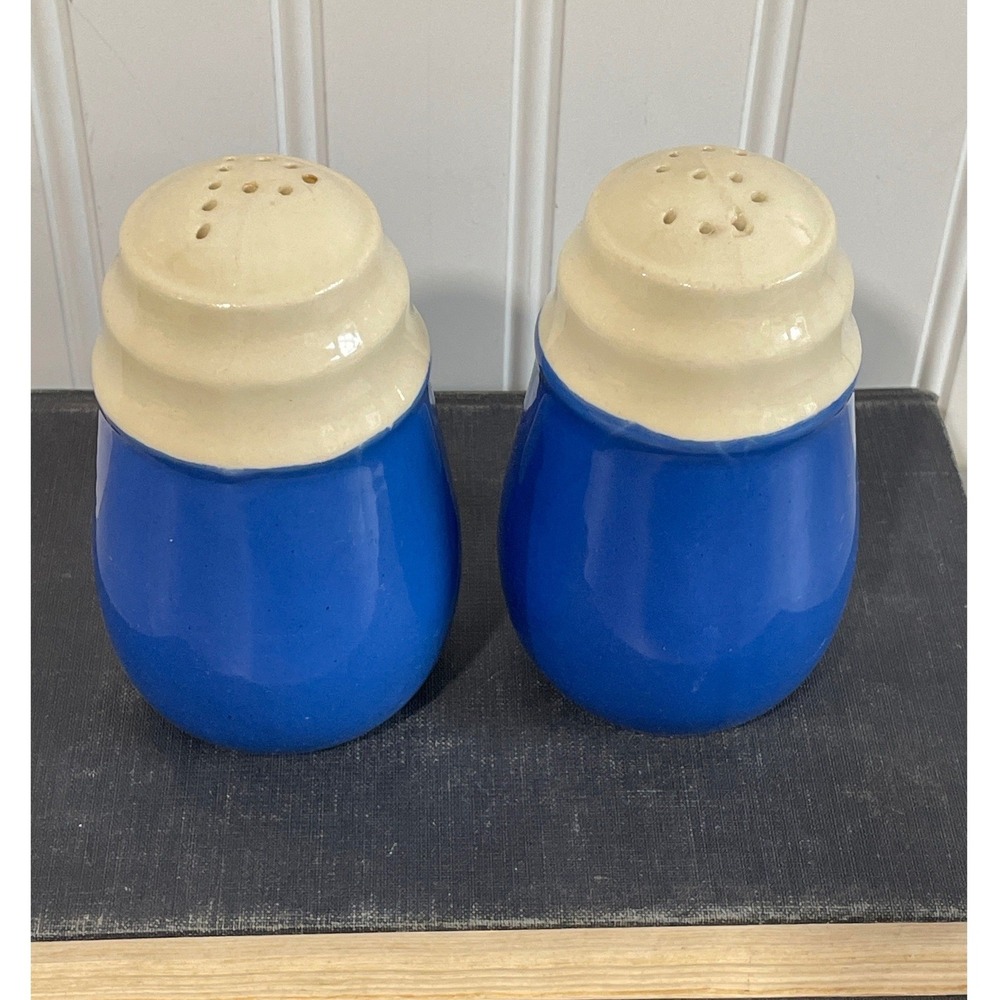 1940's Universal Potteries Oxford Blue Stoneware Salt and Pepper Shakers Set